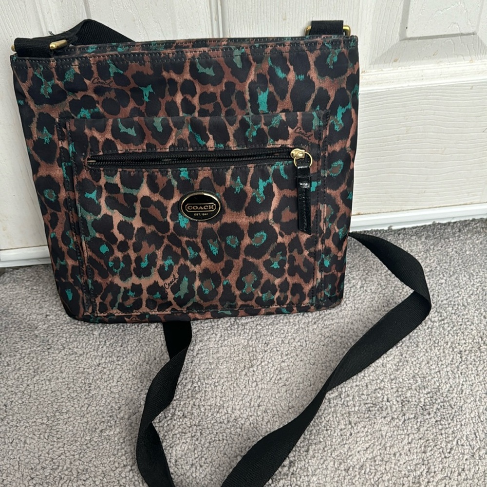 VINTAGE 2000s COACH CROSSBODY BAG